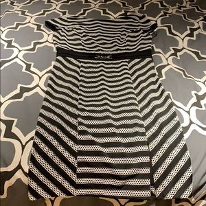 White House Black Market Black and White Dress - 6